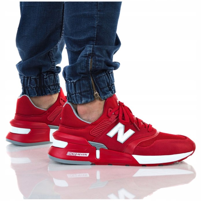 New Balance Furon v5
