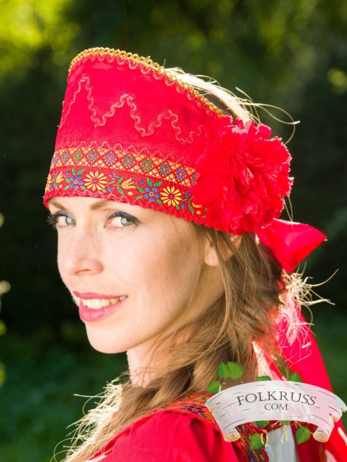 Маковей Елена кокошники