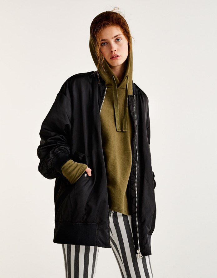 Бомбер оверсайз h&m изумрудный