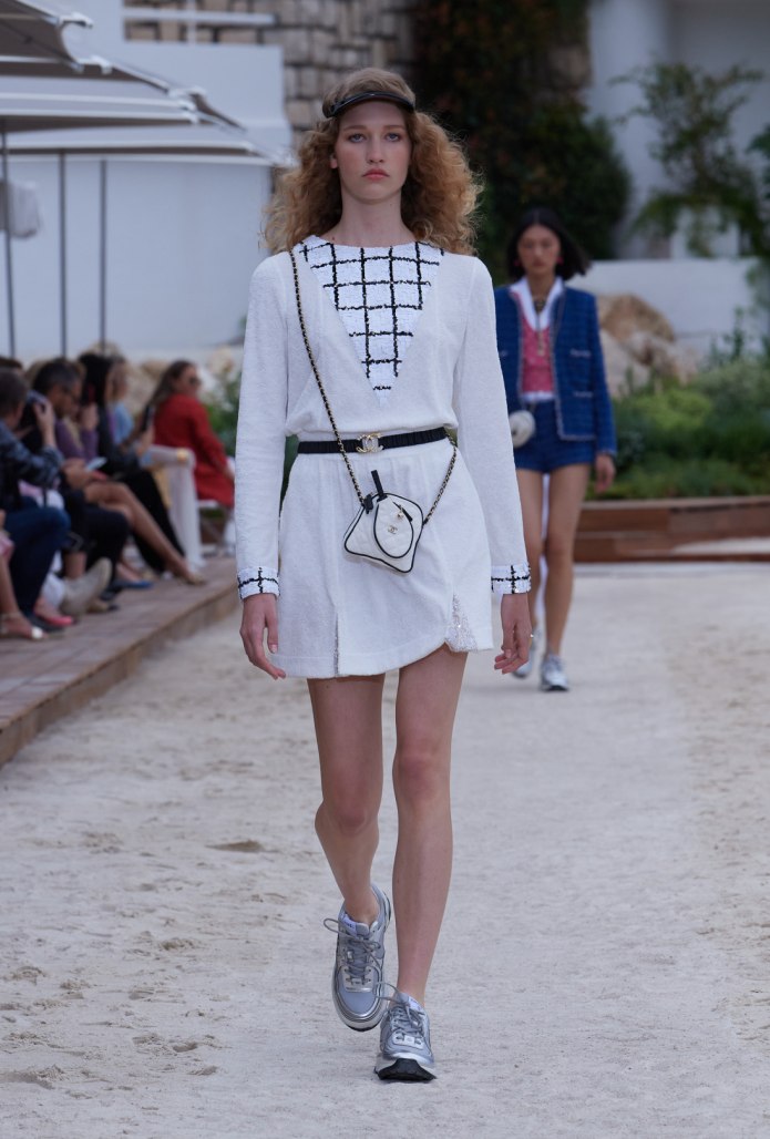 Chanel коллекция Весна лето 2022