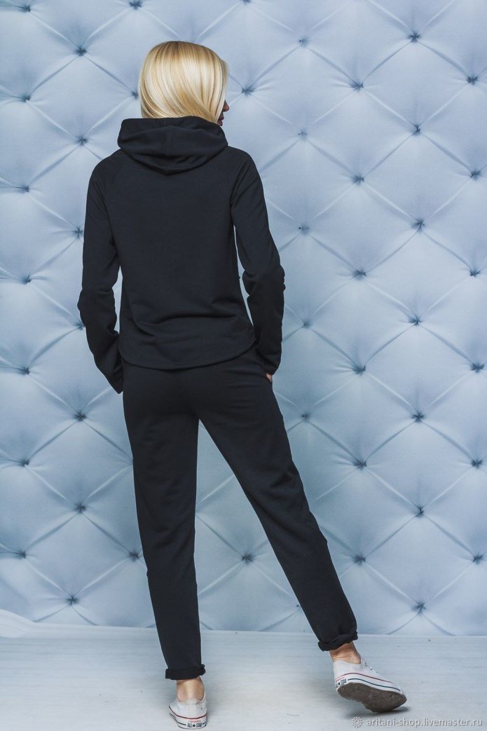 Спортивный костюм adidas w Energize TS