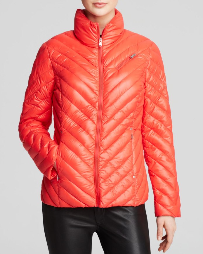 Какого цвета куртка. DKNY Packable Puffer Jacket. DKNY Packable 2 in 1 Puffer Jacket. Dean Pascale пуховик Supersoft Packable. Модис super Light Packable Jacket.