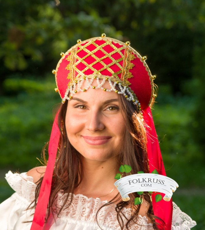Кокошник народный сценический