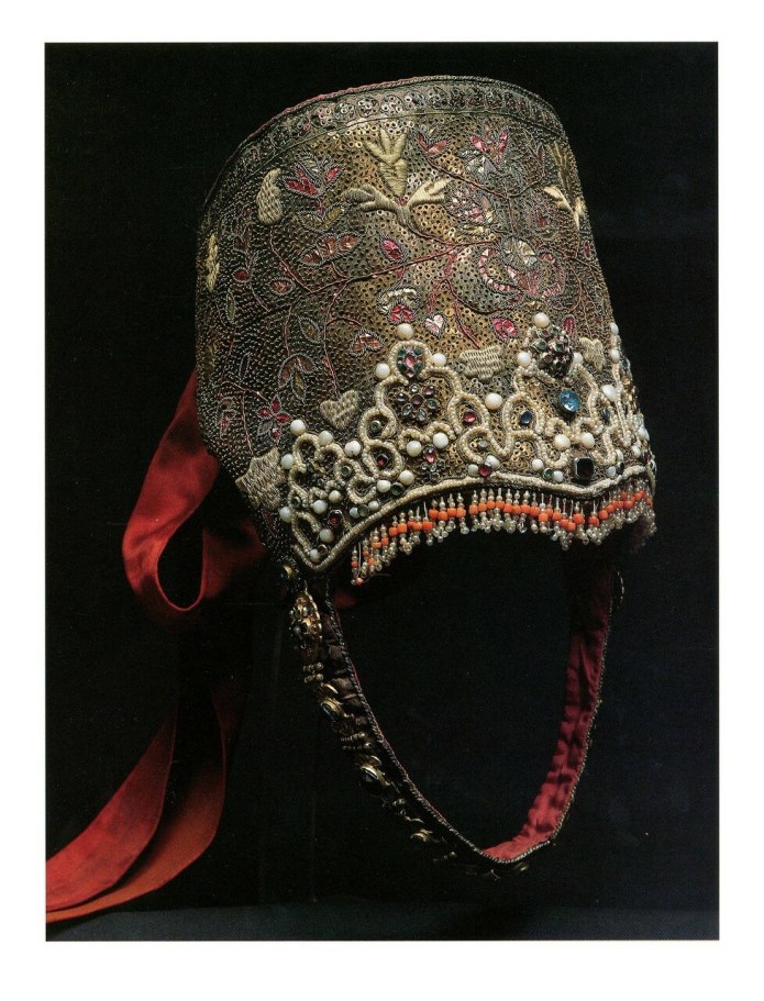 Кокошник сорока повойник