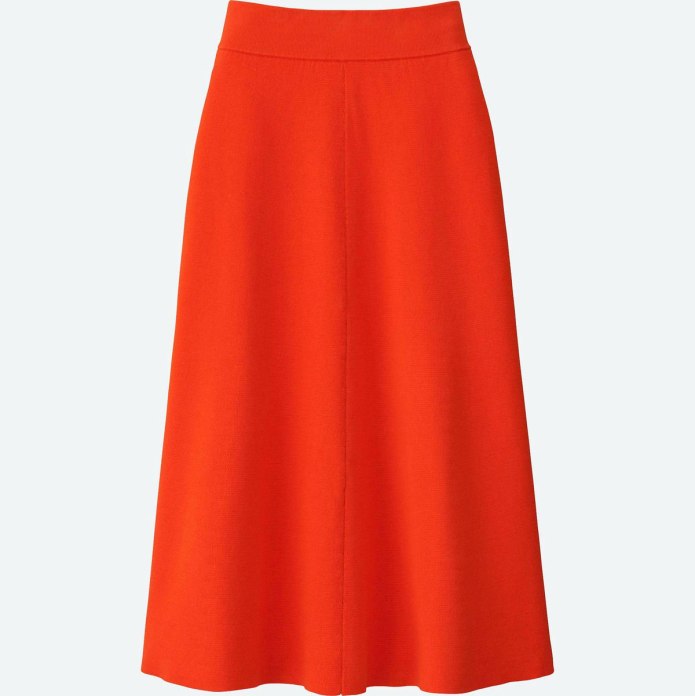 Красная юбка Uniqlo