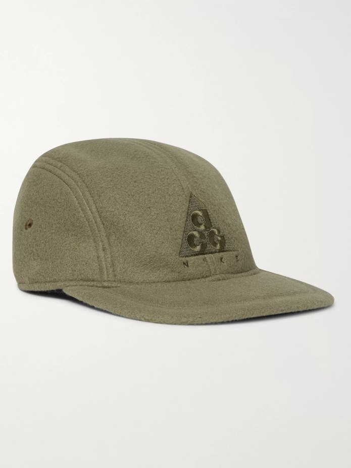 Nike ACG ушанка