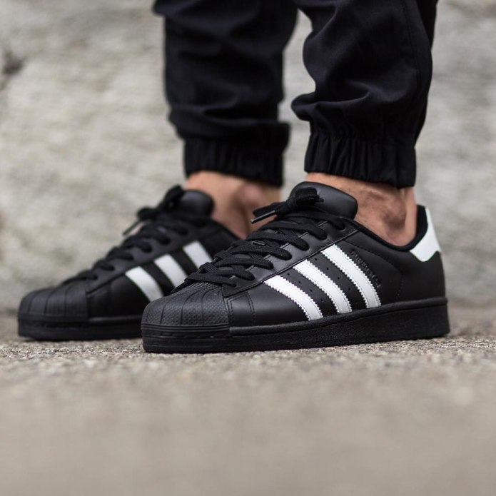 Adidas кроссовки Superstar Black