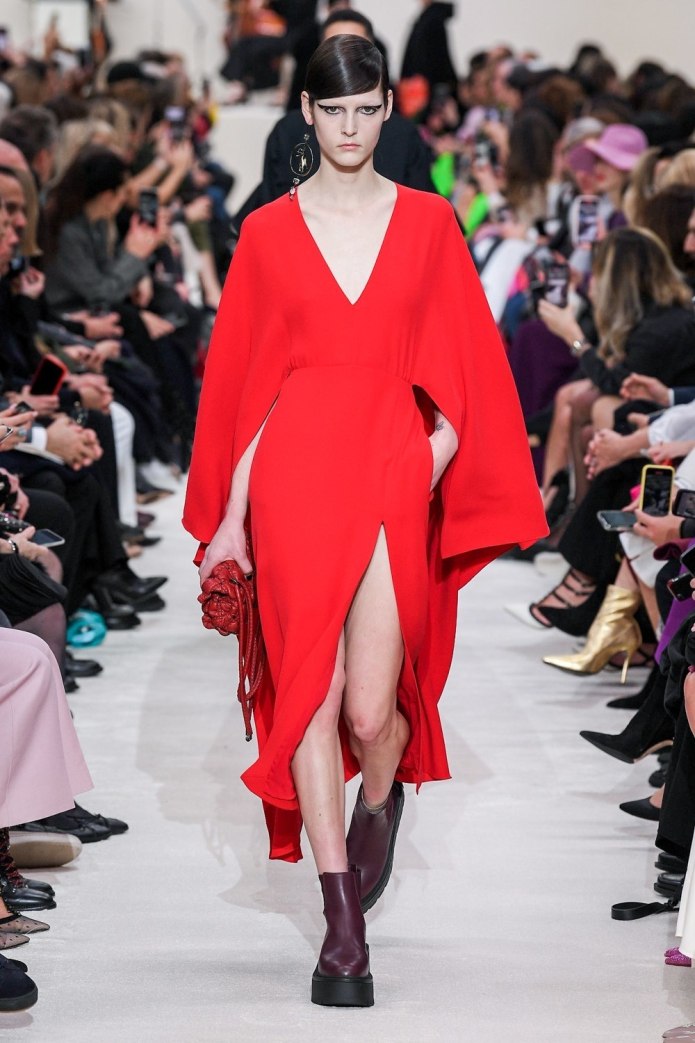 Показ Valentino осень зима 2020