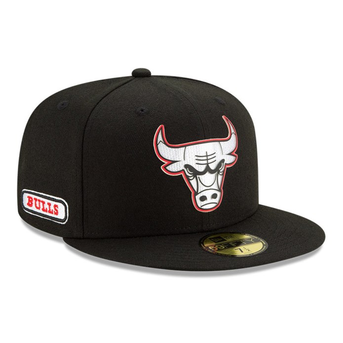 Снэпбэк Chicago bulls красный