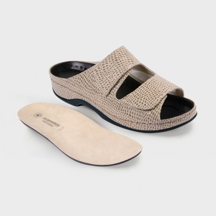 Women Fashion Shoes Comfy platform Flat sole Ladies Casual Soft big Toe foot correction Sandal Orthopedic Bunion Corrector