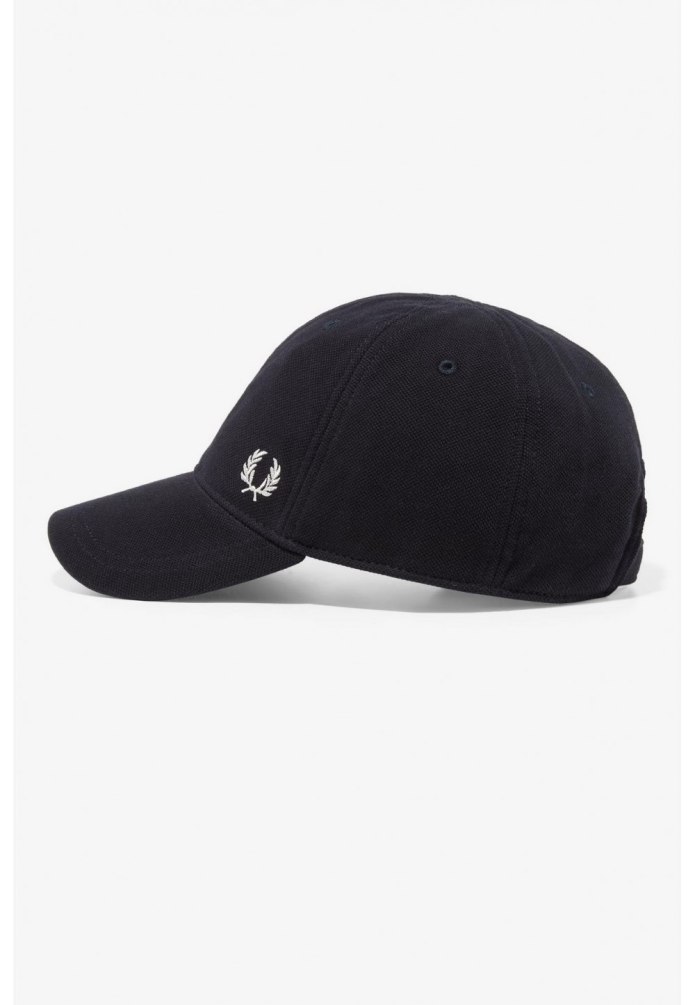 Кепка Fred Perry черная