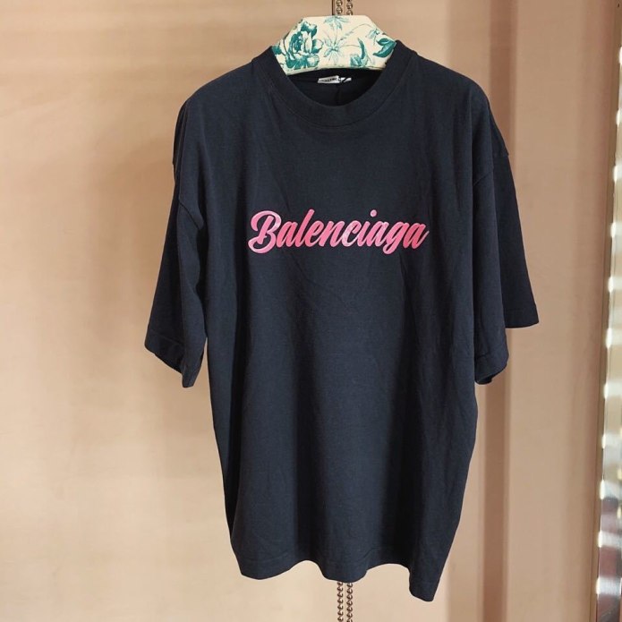 Balenciaga Montaigne футболка
