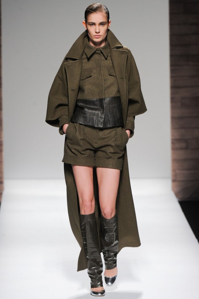 Коллекция Balmain милитари