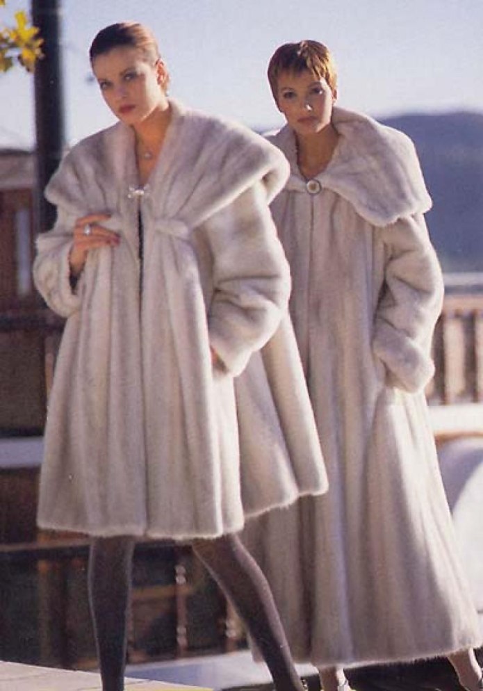 Manzari furs