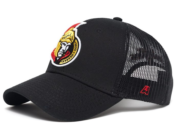 Бейсболка мужская Hockey
