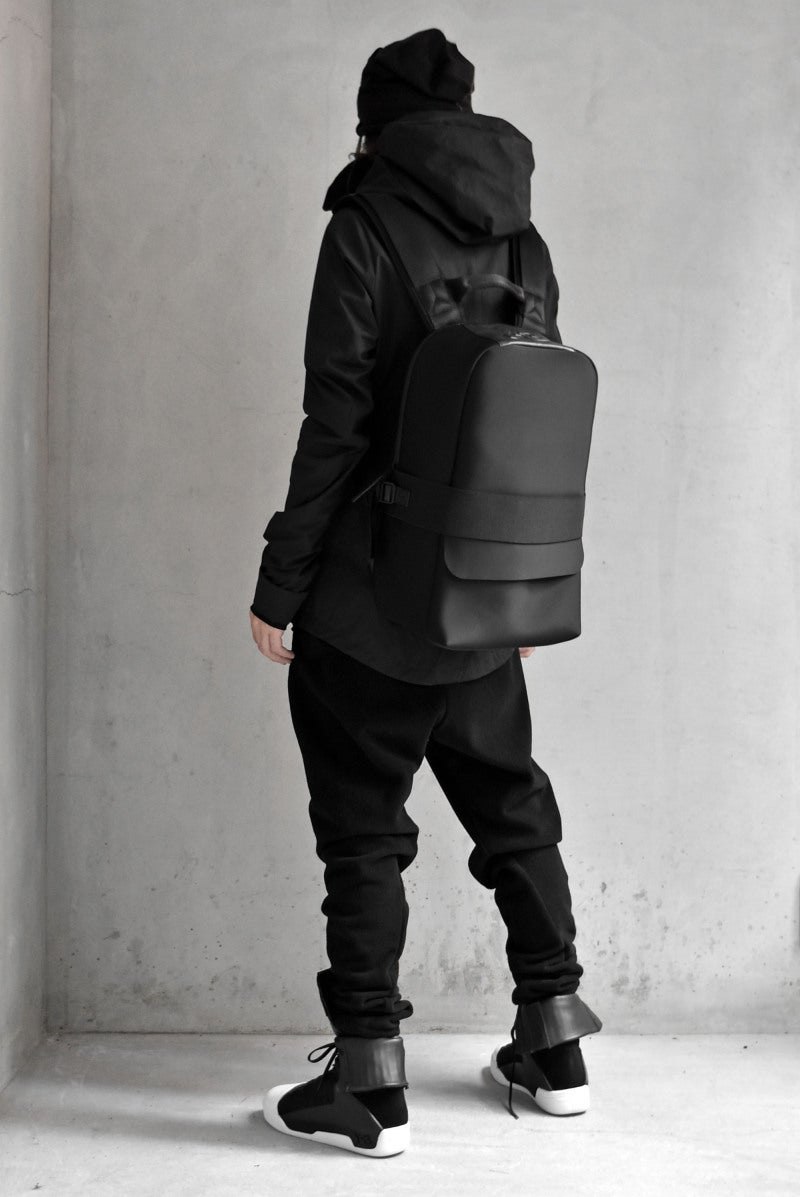 Dark wear look. Techwear y3. Стиль кочевника Dark-Fashion. Techwear стиль. Adidas Techwear y3.