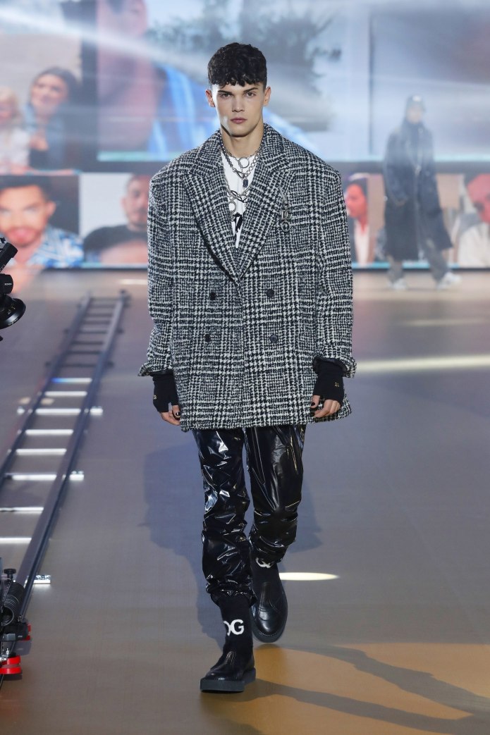 Costume National homme пальто