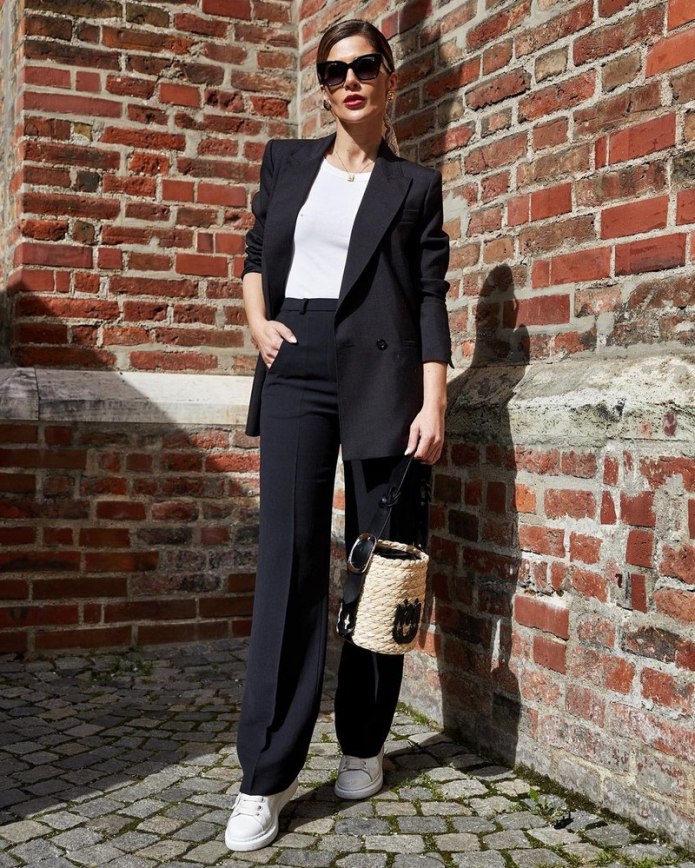 Smart Casual 2020