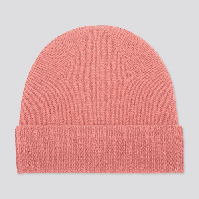 Кашемировая шапка Uniqlo