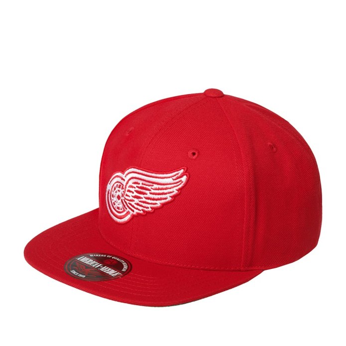Бейсболка American Needle арт. 41722a-DRW Detroit Red Wings Outfield NHL (красный / черный) (one)