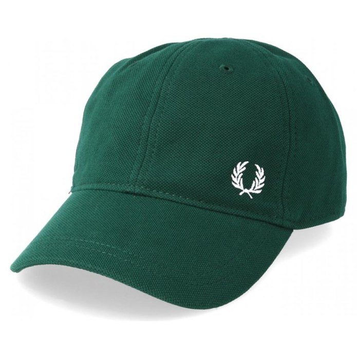 Восьмиклинка Fred Perry