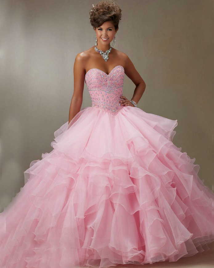 Quinceanera платья