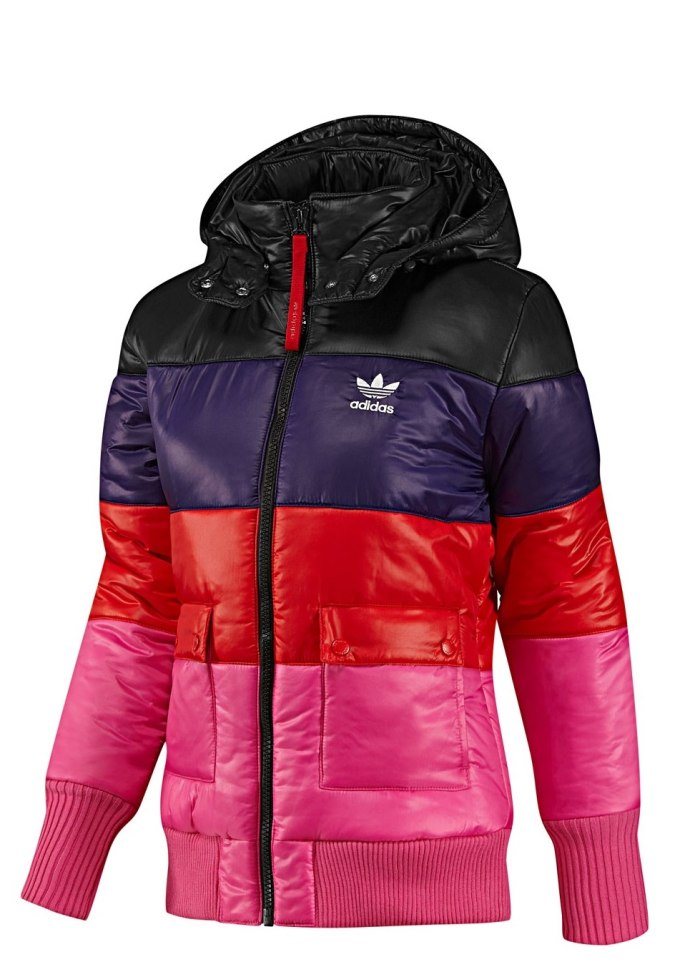 BLACKPINK adidas куртки