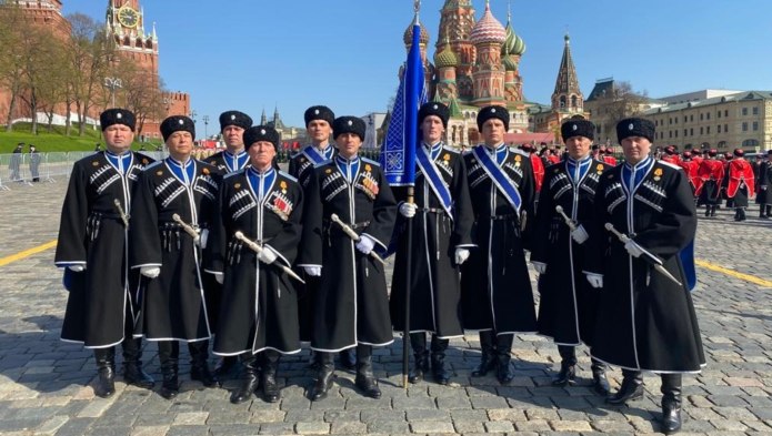 Сапоги казаки стрит стайл
