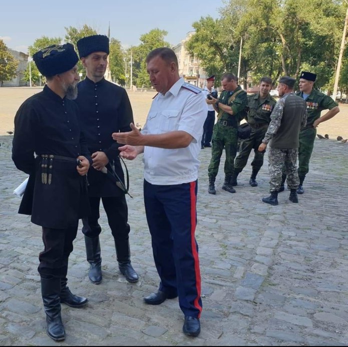 Казаки на параде Победы 2020 в Москве