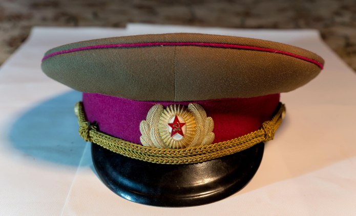Фуражка офицера Советской армии