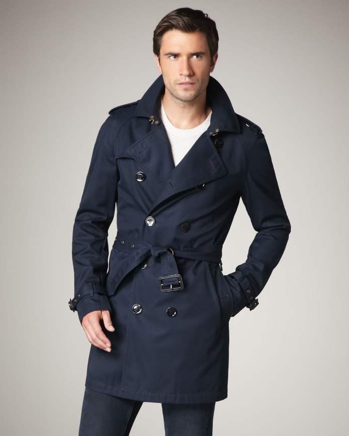 Мужской чёрный плащ Trench Coat