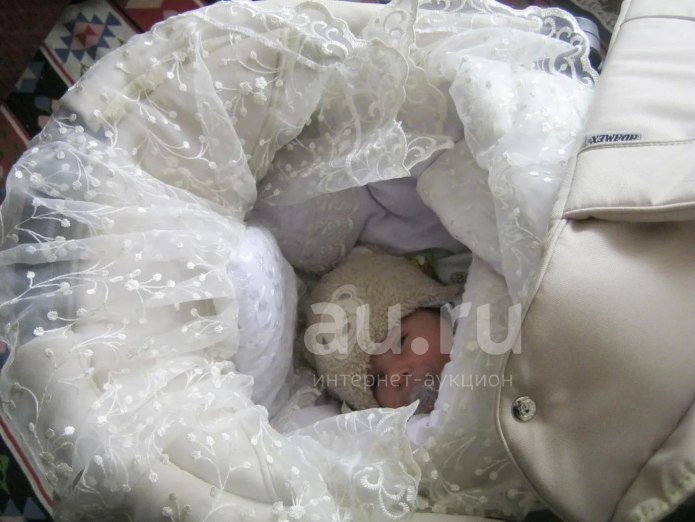 Выписка из роддома зимой
