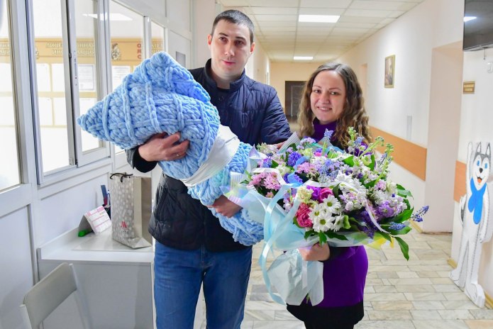Зимняя выписка из роддома