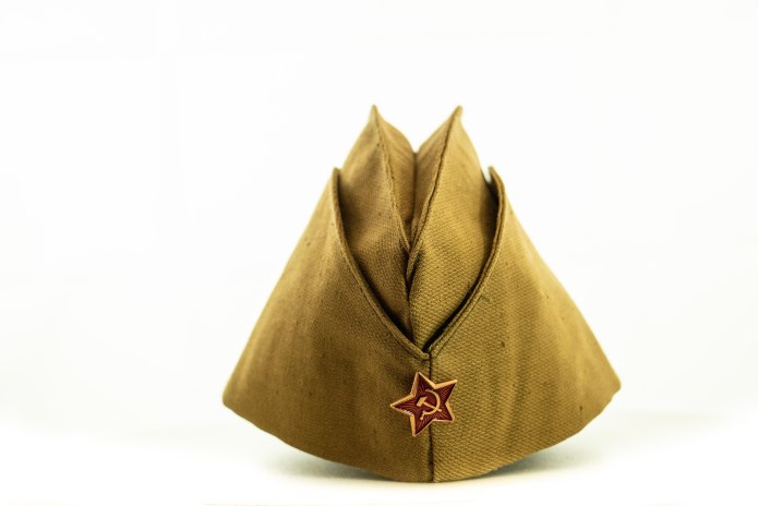 Армейская пилотка