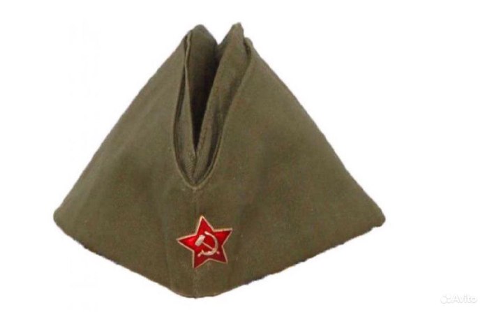 Военная шапка пилотка