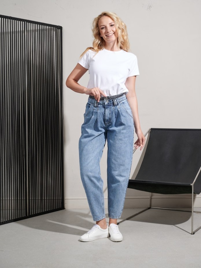 Джинсы бананы мужские Bershka