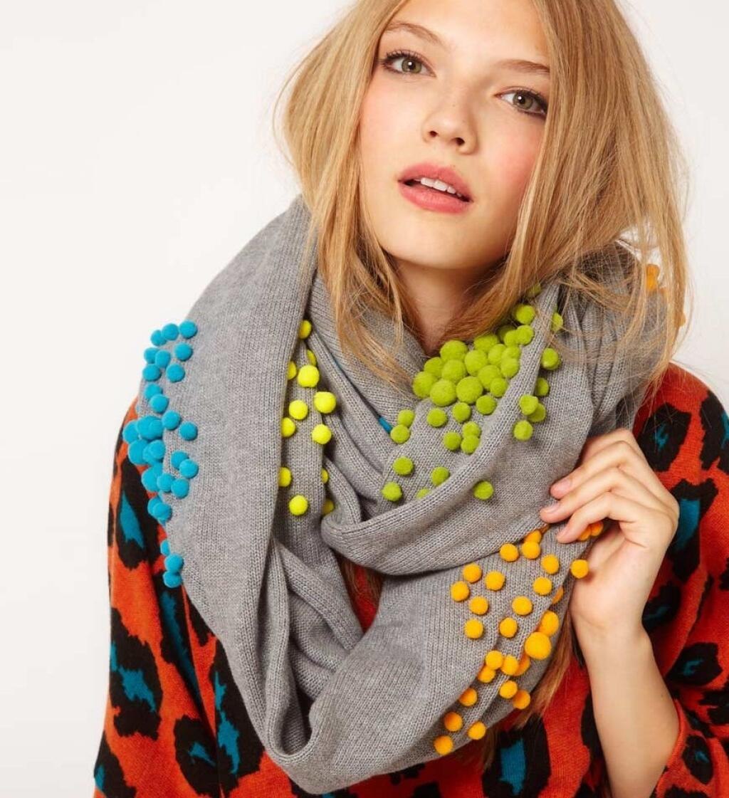 Украсить шарф. Модные шарфы. Необычные шарфы. Дизайнерские шарфы. Стильный шарф.