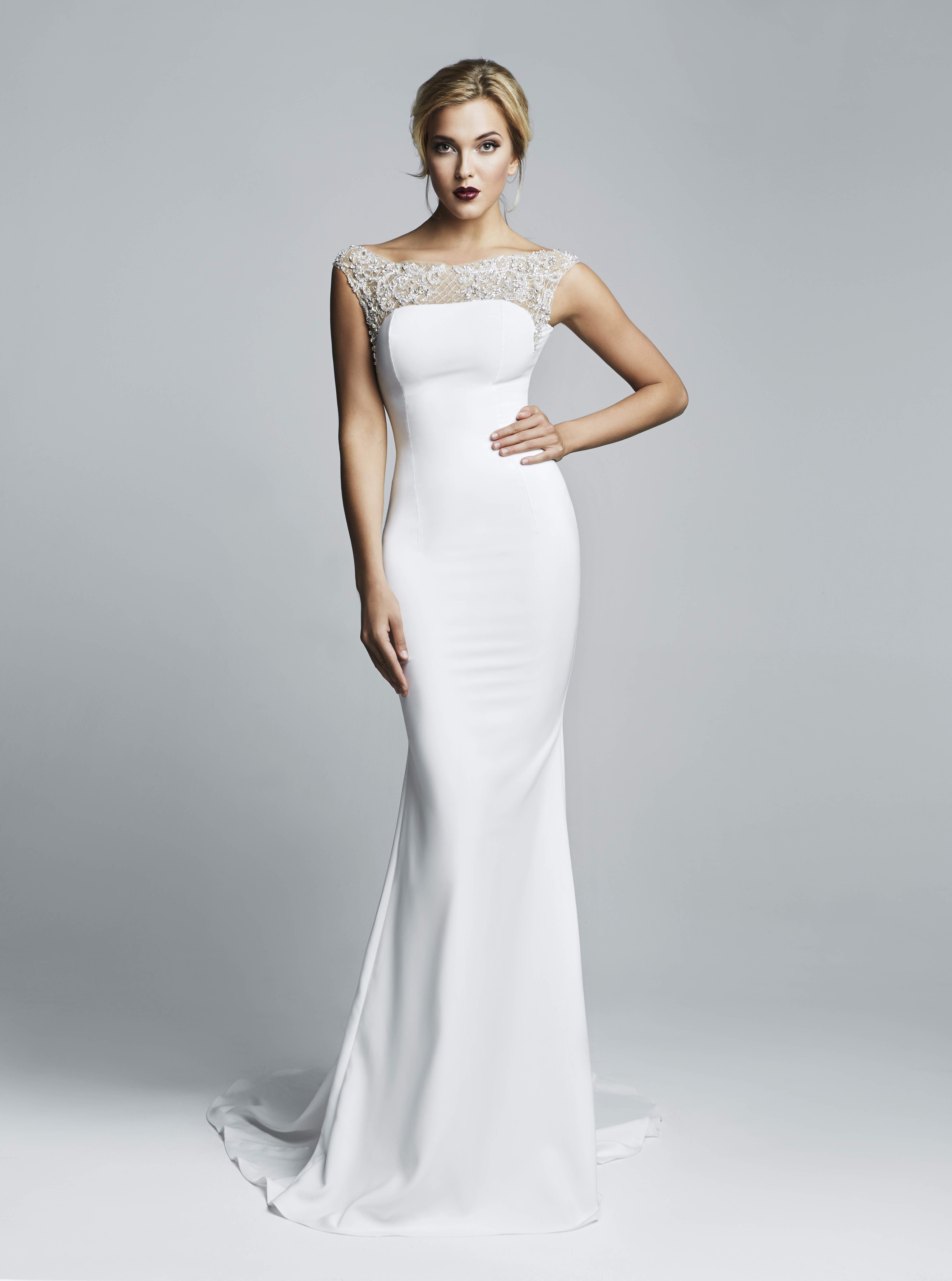 Белые платья 2023. Элегантное свадебное платье. Вечернее свадебное платье. Белое вечернее платье. Современные Свадебные платья.