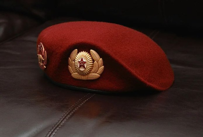 Краповый берет