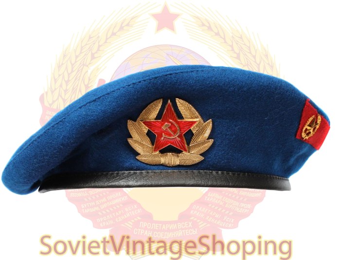 Тельняшка и берет ВДВ