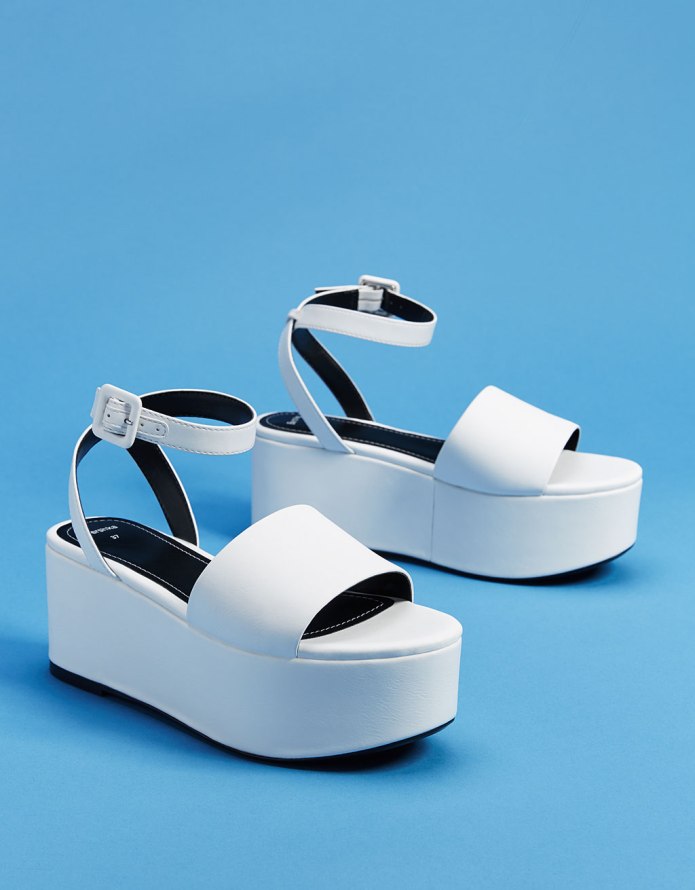 Босоножки на платформе feet