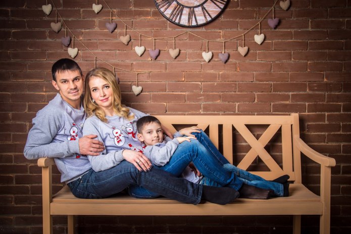 Семейная фотосессия в студии