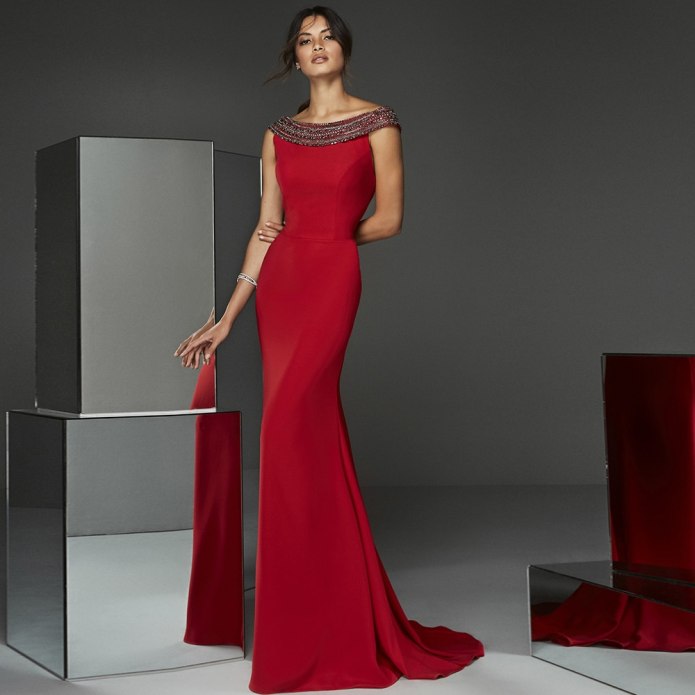 Pronovias вечерние платья красные