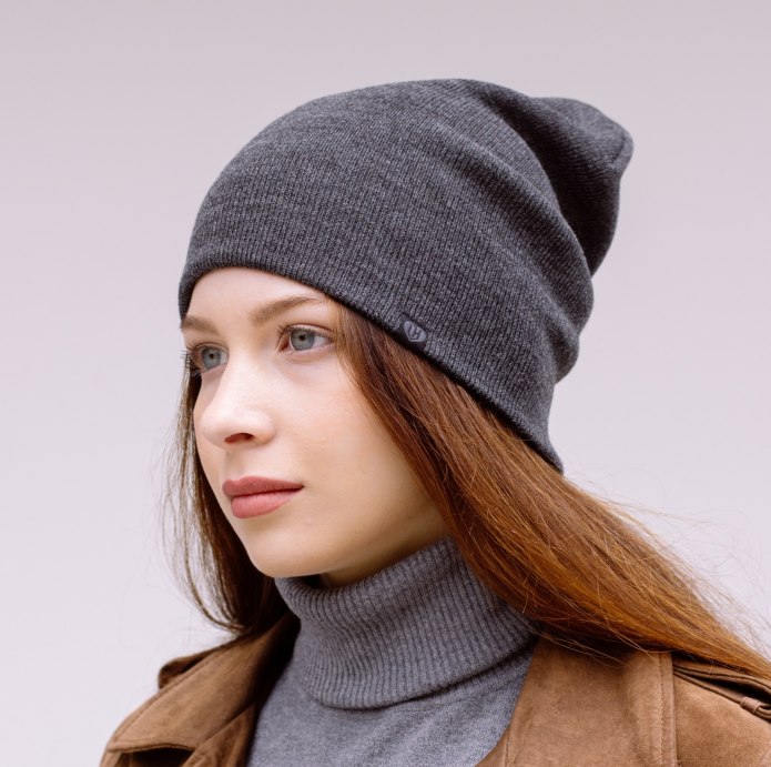 Кашемировая шапка Uniqlo