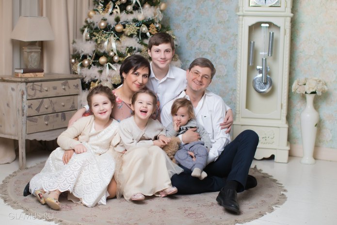 Новогодняя фотосессия семья