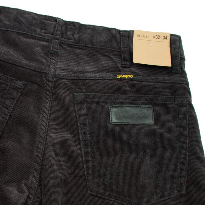 Брюки вельвет Wrangler Arizona w12on9135