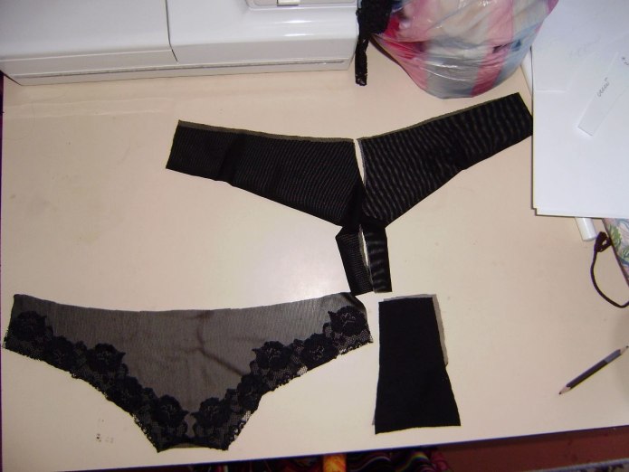 Трусы Infinity lingerie 3 шт