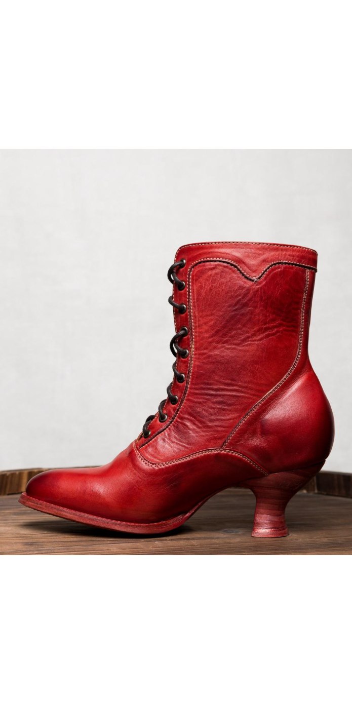 What Bye women Victorian Boots