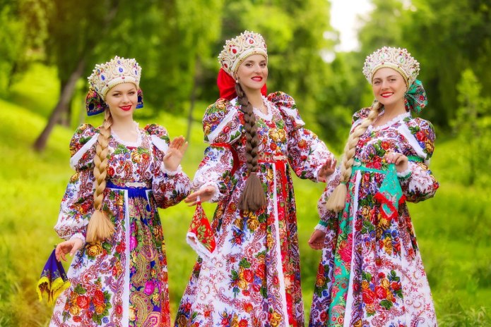 Русский нарядный костюм