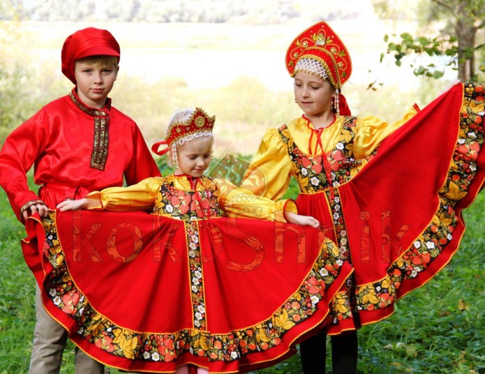 Русский костюм для детей